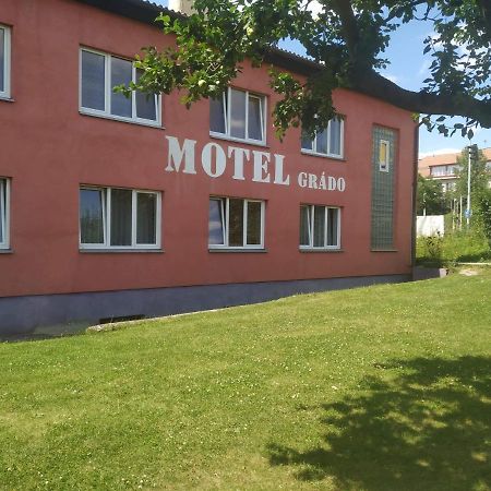 Motel Grado Прага Екстериор снимка