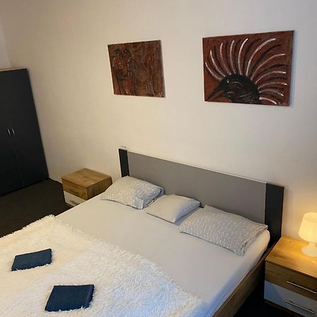Motel Grado Прага Екстериор снимка