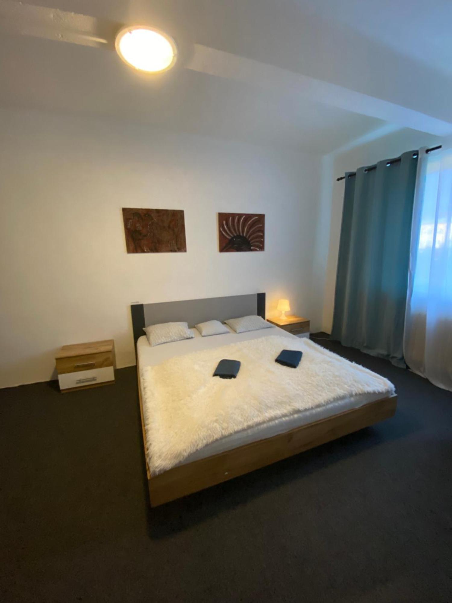 Motel Grado Прага Екстериор снимка