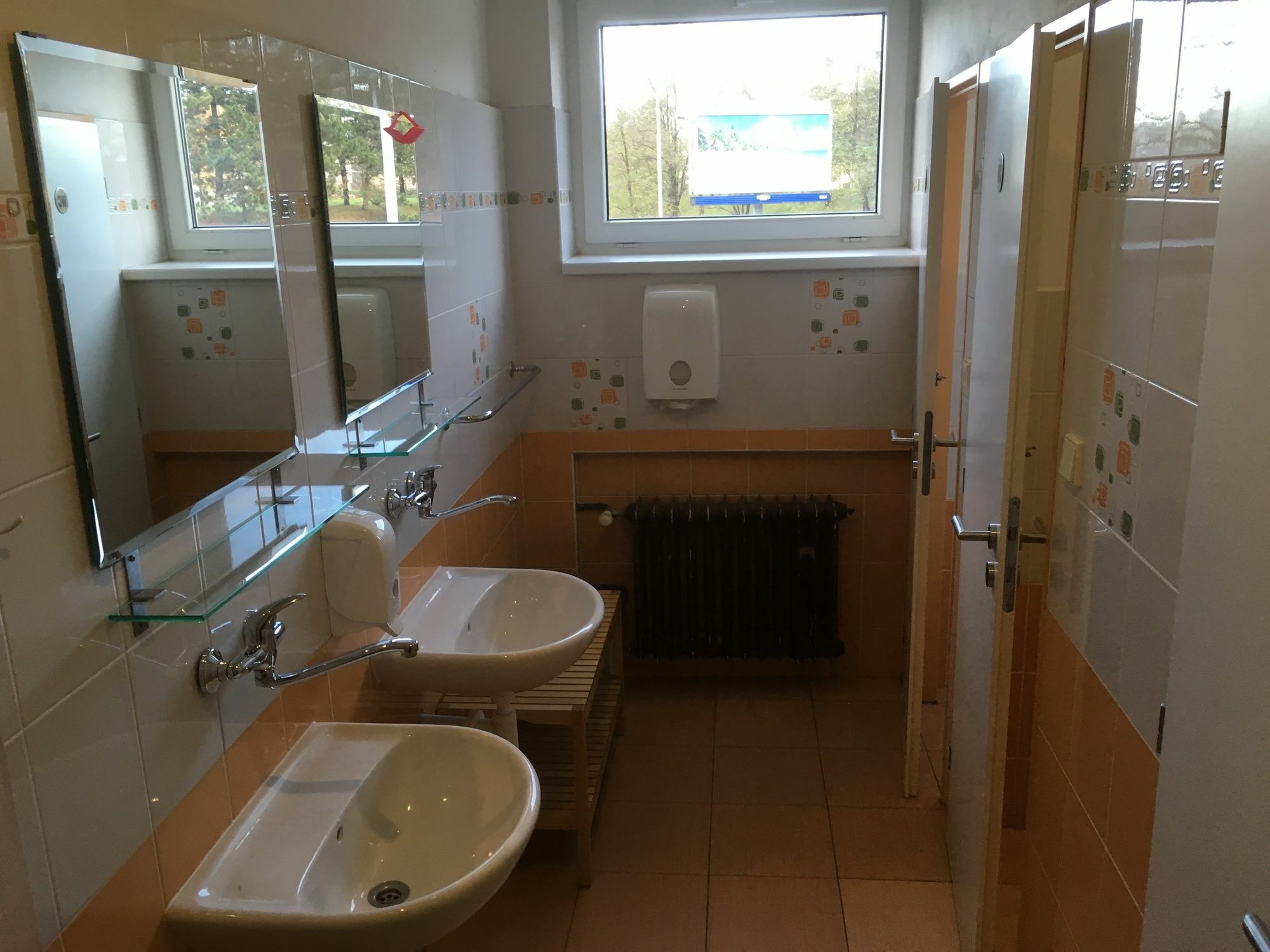 Motel Grado Прага Екстериор снимка